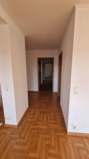 Aantrekkelijk 4,5-kamerappartement met garageplaats en TOP-uitzicht! – Foto 8