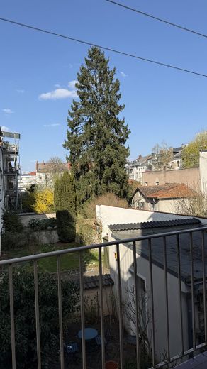 Attraktive 2 Zimmer Wohnung im 1. OG Johannesviertel in Darmstadt – Balkon