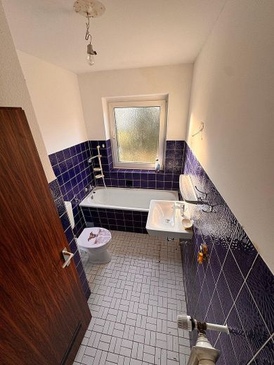 Kapitalanlage: Mehrfamilienhaus in Euskirchen – Badezimmer unrenoviert