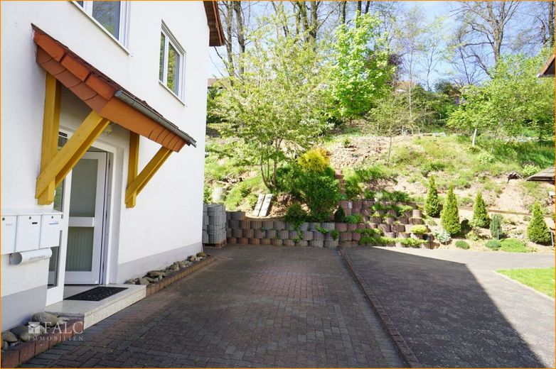 Seitenansicht Haus
