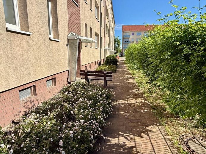 HORN IMMOBILIEN++ Neubrandenburg, renovierte 3-Raum Eigentumswohnung mit Balkon -bezugsfrei- – Detail