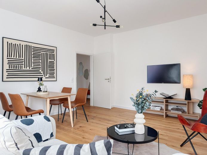 Mieszkanie ogrodowe z poczuciem domu: 105 m² z dużym tarasem w pobliżu Frankfurtu – Wohnbereich