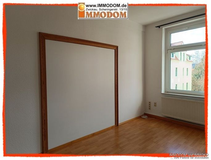 2-Zimmer-Wohnung in Zwickau, zentral und schön gelegen, zu vermieten! – Trennwand