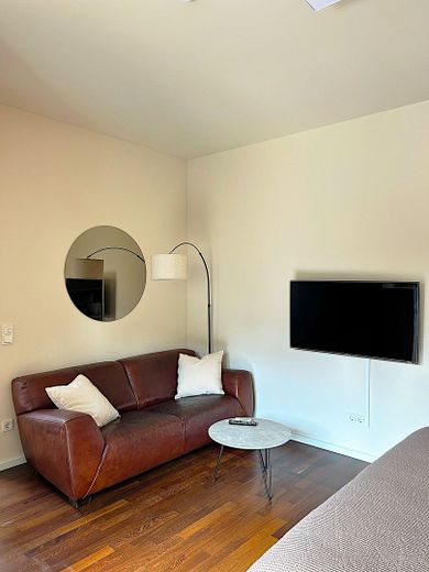 Penthouse exclusif dans le quartier belge – Un logement meublé avec style, calme et lumière – Großes Schlafzimmer
