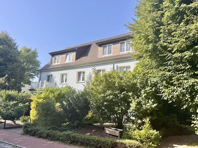 HORN IMMOBILIEN ++ Rechlin an der Müritz vermietetes Mehrfamilienhaus zu verkaufen – Hausansicht