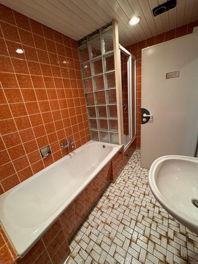 Großes Zwei-Familien/Generationenhaus mit Wintergarten, Hof, Scheune & Garten - PROVISIONSFREI – Foto 17
