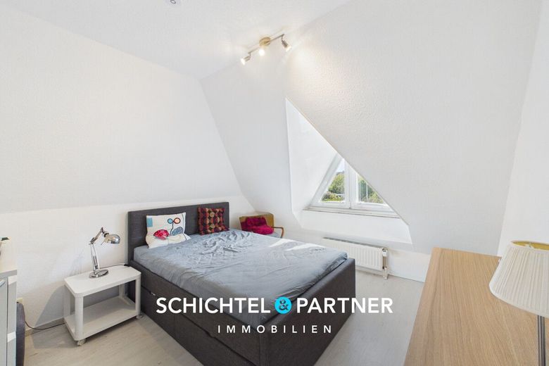 Leeste | Moderne Maisonette-Wohnung mit Balkon und Stellplatz – S&amp;P | Schlafzimmer