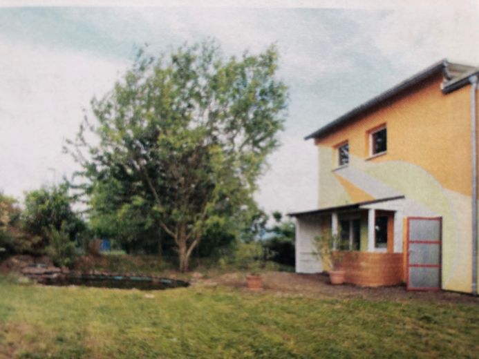 Büro(Wohnung), Werkstatt, Atelier, Ausstellungs/-Produktionshalle mit großem Grundstück – Gartenfläche