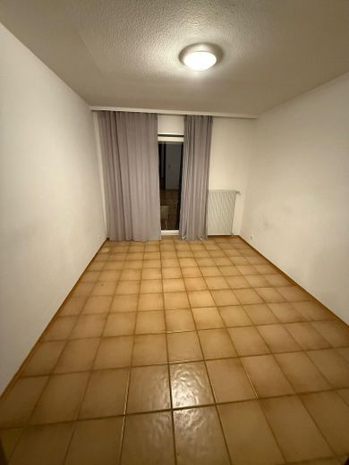 Geräumige 5 ZKB Wohnung in Kaiserslautern-Morlautern zu vermieten – Foto 3