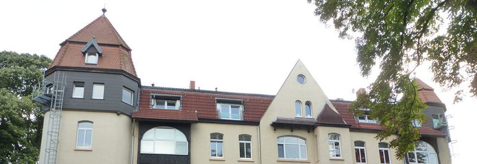 Sanierte, großzügige Maisonette in Direktorenvilla (frei ab 01.12.)