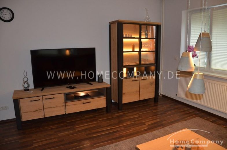 Moderne, schöne 2 Zi.Whg., möbliert, mit Balkon und PKW Stellplatz in ruhiger Lage. – bd277df27e394ccc08ccdc930f7cefa35a166a0c.jpg