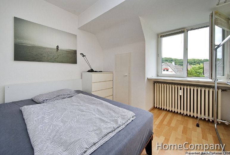 Geräumiges Apartment mit separatem Schlafzimmer in ruhiger Lage von Düsseldorf Grafenberg – 7730793d746387171ac2b062a2b2ba314550ac7d.jpg