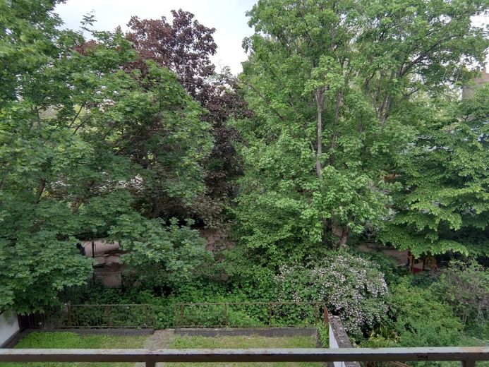 ++شقة من غرفتين ومطبخ وحمام، مجددة بالكامل وبأفضل جودة++شرفة++مطبخ مجهز++أرضيات باركيه++ – الصورة 21