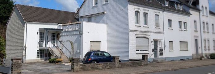 Niedersprockhövel: Besonderes Wohn- und Geschäftshaus mit Ertragspotential und Selbstnutzungsoption