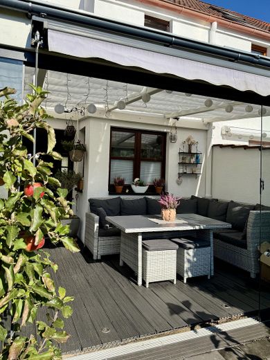 Blick zum Wintergarten