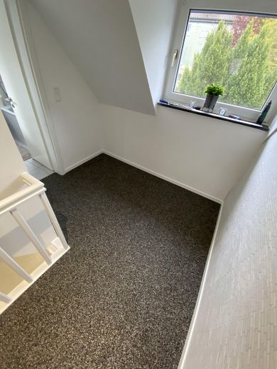 Attraktives Anlageobjekt in Wermelskirchen: Einfamilienhaus plus Anbau mit 2 Wohnungen – Foto 8