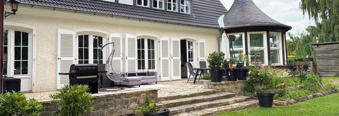 Landhuisvilla op een perceel van 5.245 m²: droomtuin, open haard voor hoogwaardig wonen & werken