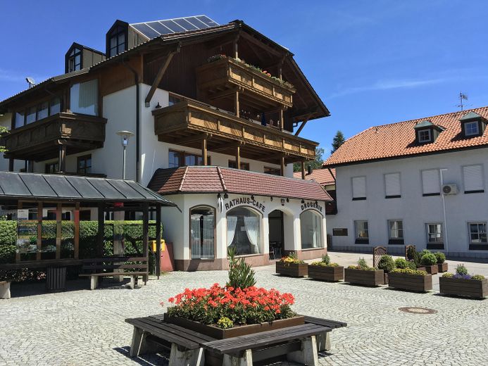 3 Zimmer Wohnung / Südseite in Bischofsmais - Erstbezug nach Renovierung – Foto 1