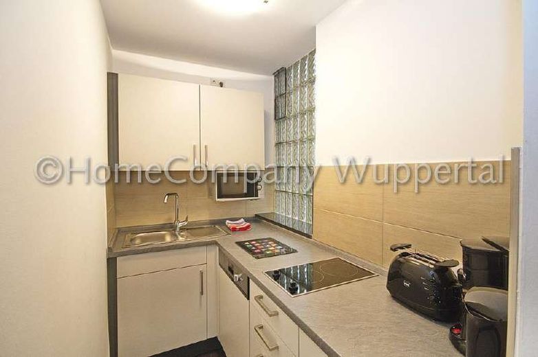 Business apartment with high-quality furnishings and DSL WIFI in the city center of Elberfeld – ddbec429783ebc68e3abcfe691fd14941f57844b.jpg