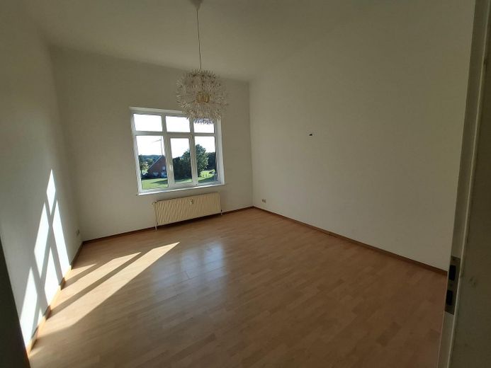 Bright 3-room apartment with far-reaching views in Rieps – Zimmer 1