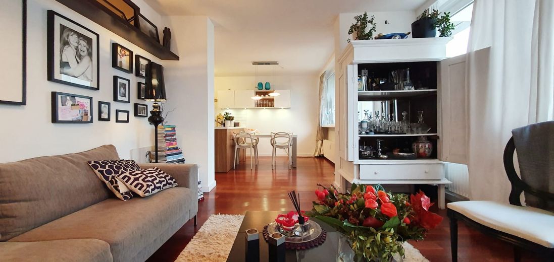 Exklusive, modernisierte und möblierte 2,5-Zimmer DG-Wohnung und Tiefgarage. – Foto 19