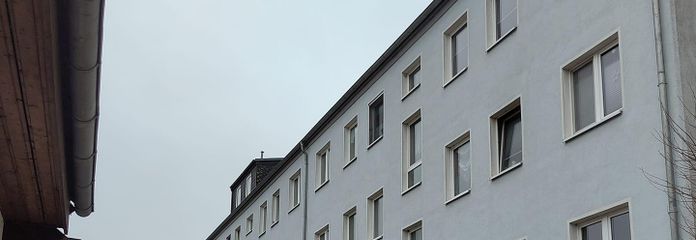 renovierte 3 Zimmer / Küche / Diele / Bad in Bad Sülze im Haus sind zwei Wohnungen frei!