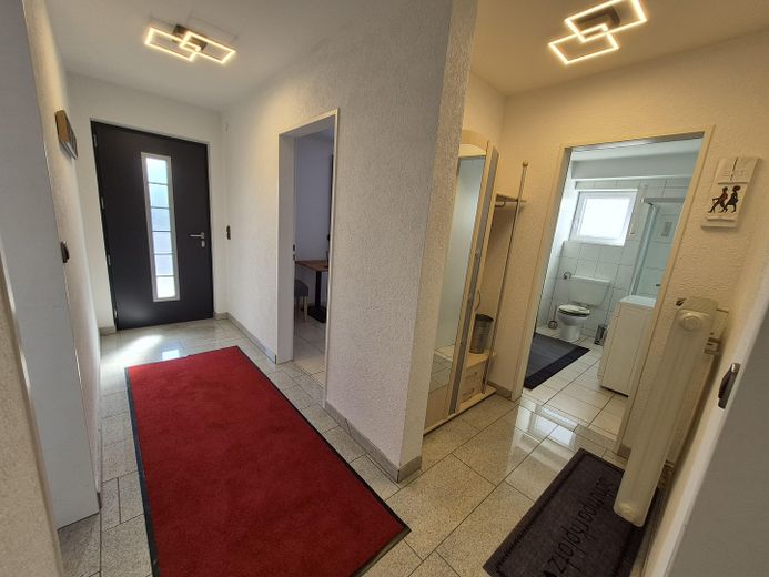 Außergewöhnliches Mehrfamilienhaus mit Aussicht und Ausblick – Diele UG