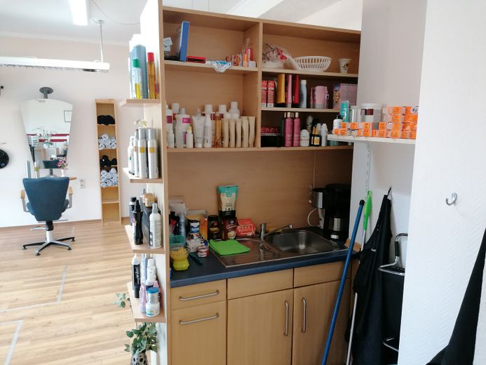 Friseursalon Friseurladen Kosmetikladen Fußpflege Henstedt Ulzburg – Foto 14