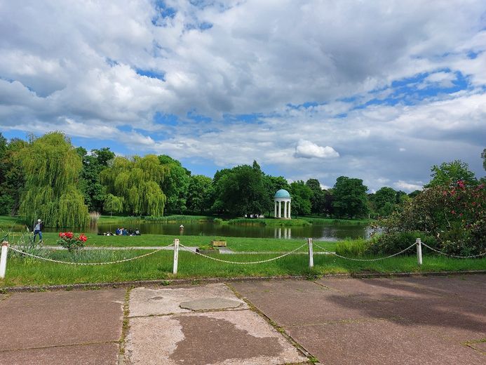 Drugie zasiedlenie: Jasne 2‑pokojowe mieszkanie na poddaszu – 5 min. do agra‑Park, 8 min. do Cossi – Foto 12