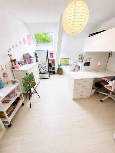 دون عمولة، مباشرةً من المالك: عقار استثماري جذاب بالقرب من برج المياه / بونتر غارتن – Kinderzimmer DG