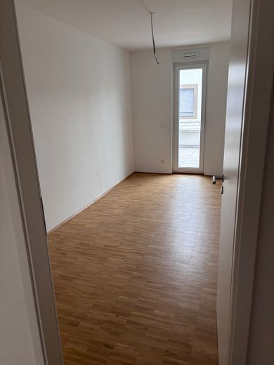 Moderne Neubauwohnung mit großer Terrasse in Leopoldshafen – Nachmieter gesucht – Foto 4