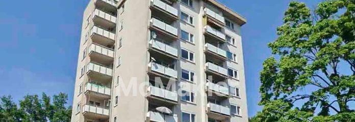 Hoch über Offenbach: Stilvolle 3-Zimmer-Wohnung mit Balkon und Skyline-Panorama