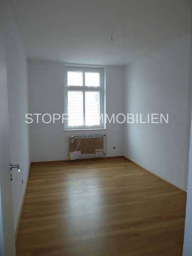 Schöne gepflegte City-Wohnung mit Süd-Balkon – Büro/Kinderz.