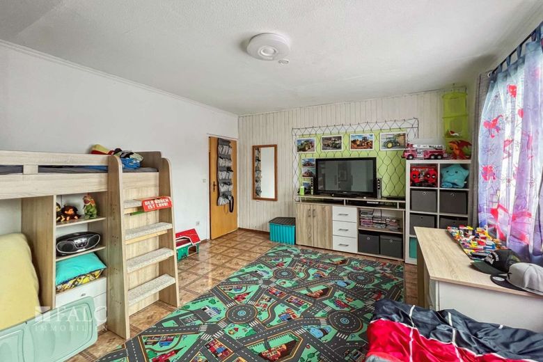 Einfamilienhaus mit großem Grundstück auf Rügen – EG Kinderzimmer