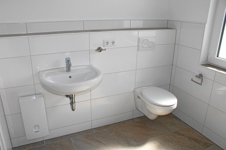 Objekt Domblick 61, 53639 Königswinter Thomasberg WE 04 – Badezimmer