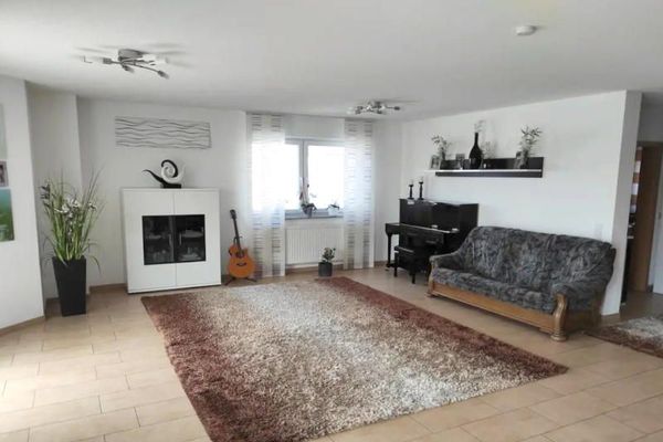 TRAUMHAUS in Traumlage! Exklusives Traumhaus in Römerberg