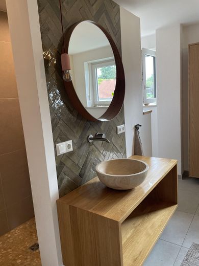Badezimmer EG