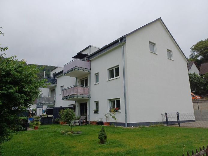 4 Zimmerwohnung mit zwei Balkonen und 2 Stellplätzen, frei ab 01.10.2026 – Ansicht