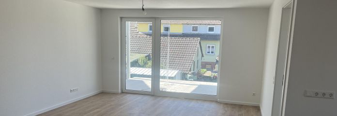 Appartamento di 4,5 locali a Spaichingen, nuova costruzione, primo utilizzo – Wohn-Esszimmer