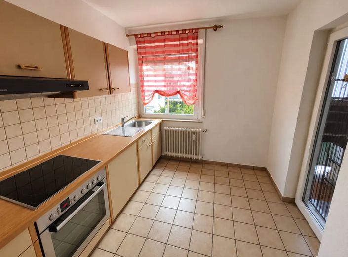 Su nuevo hogar - apartamento de 3 habitaciones en Illingen – Küche