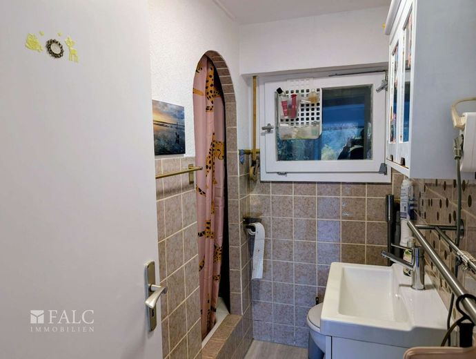 Auszeit im grünen - Wochenendhaus zum wohlfühlen – Badezimmer