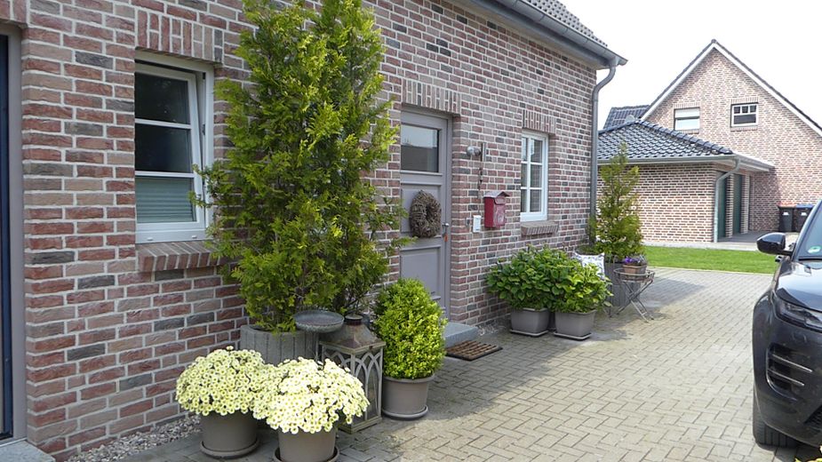 VON PRIVAT - STIL & CHARME stehen für dieses Raumwunder. Fotowoltaika, ogród, domek ogrodowy... – HERZLICH WILLKOMMEN!
