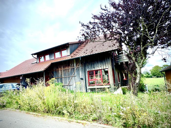 casa residenziale di alta qualità nel comune di Illmensee! - ascensore!! - 3 aree abitative!!! – Straßenansicht