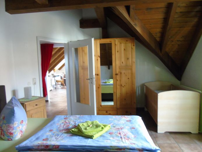 Villa mit Potential – Schlafzimmer