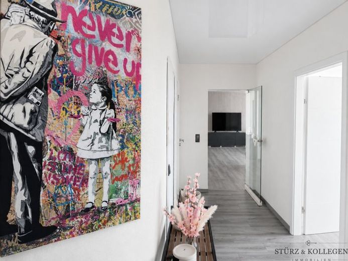 Penthouse-Flair am See – Renovierte 5-Zi.-Wohnung mit spektakulärer Dachterrasse und Panoramablick – Foto 1