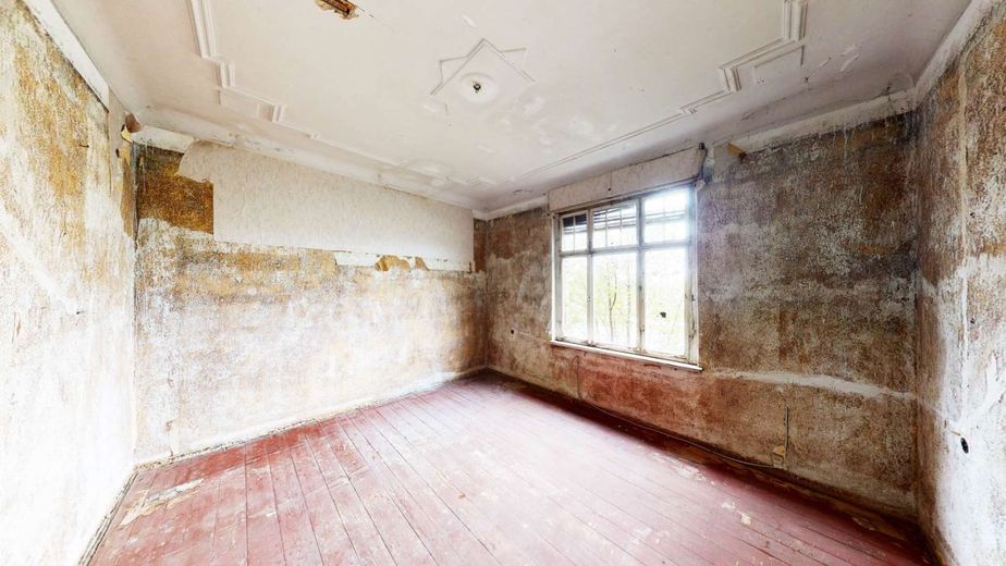 Sanierungsbedürftige Juwel - Denkmalschutz Villa bei Magdeburg über 348m² Wohntraum PROVISIONSFREI – Erdgeschoss Kinderzimmer 1 Straßenseite