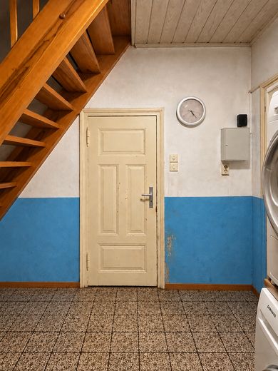 Şahıstan: Genişletme potansiyeline sahip ikiz ev ve ayrı bir ahır – Fotoğraf 13