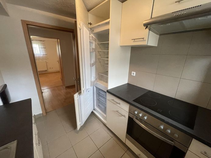 Wunderschöne UG 3-Zimmer-Wohnung im Herzen Villingen-Schwenningens – Küche 