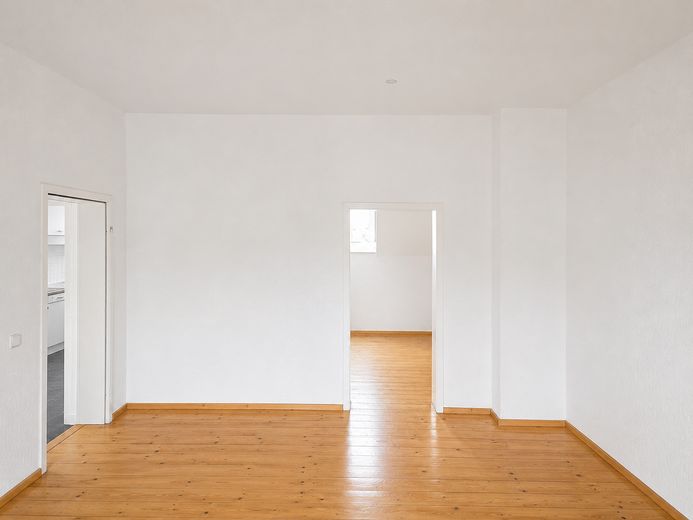 Jobcenter– deine neue Wohnung ist fertig! Job Center–Your new apartment is ready for you to move in! – Wohnzimmer