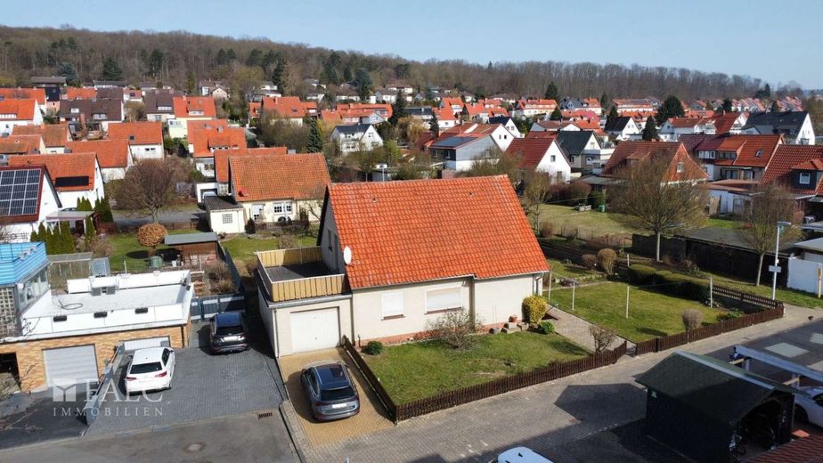 ***Freistehendes Einfamilienhaus mit tollem Grundstück in ruhiger Lage am unteren Sultmer*** – Außenansicht